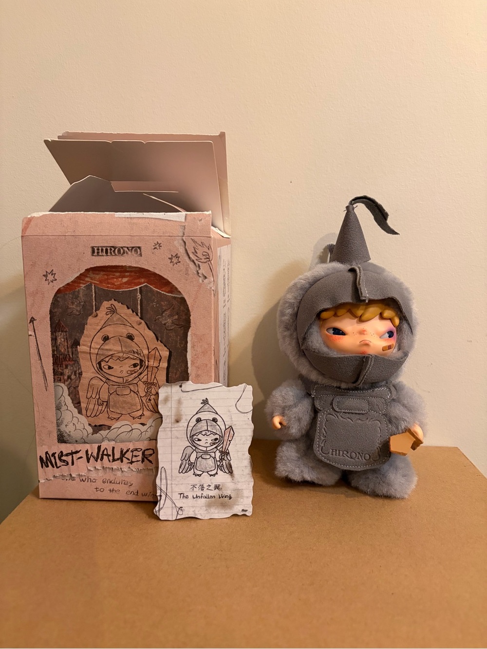 Pop Mart Hirono Mist Walker - Unfallen Wing